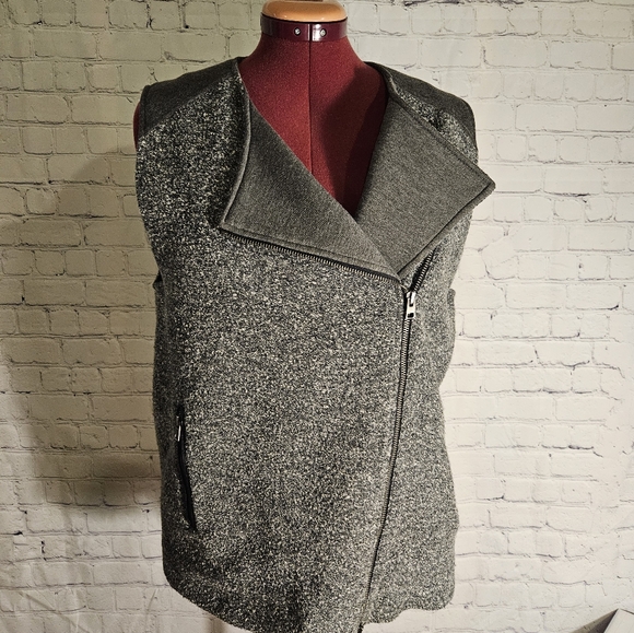 Club Monaco Boucle Grey/Melange Wool Moto Inspired Vest - Picture 10 of 12